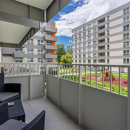 Lotnisko Chopina Modern Apartment Warsaw Luaran gambar