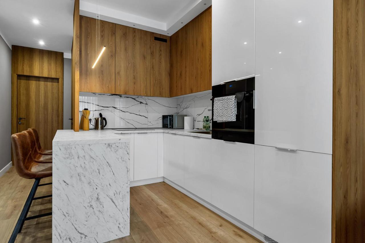 Lotnisko Chopina Modern Apartment Warsaw Luaran gambar