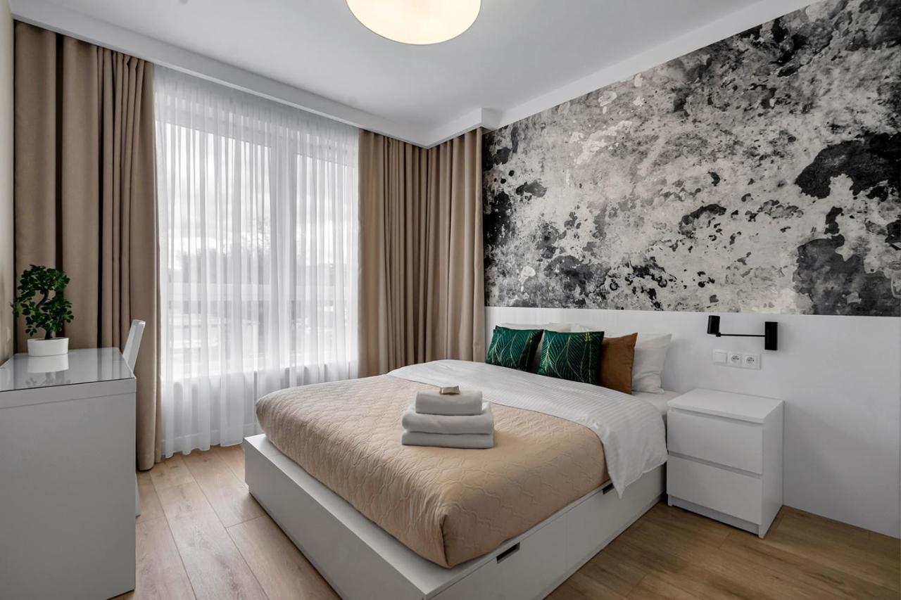 Lotnisko Chopina Modern Apartment Warsaw Luaran gambar