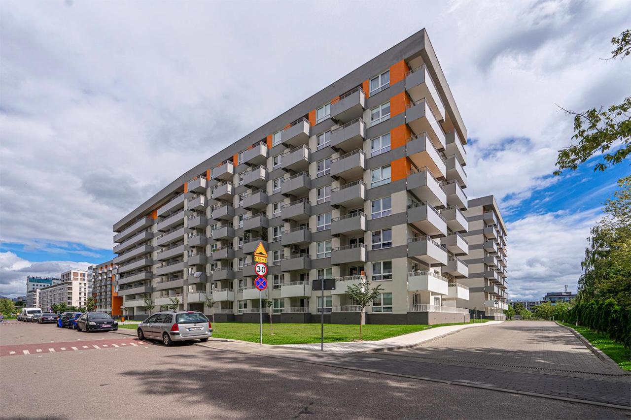 Lotnisko Chopina Modern Apartment Warsaw Luaran gambar