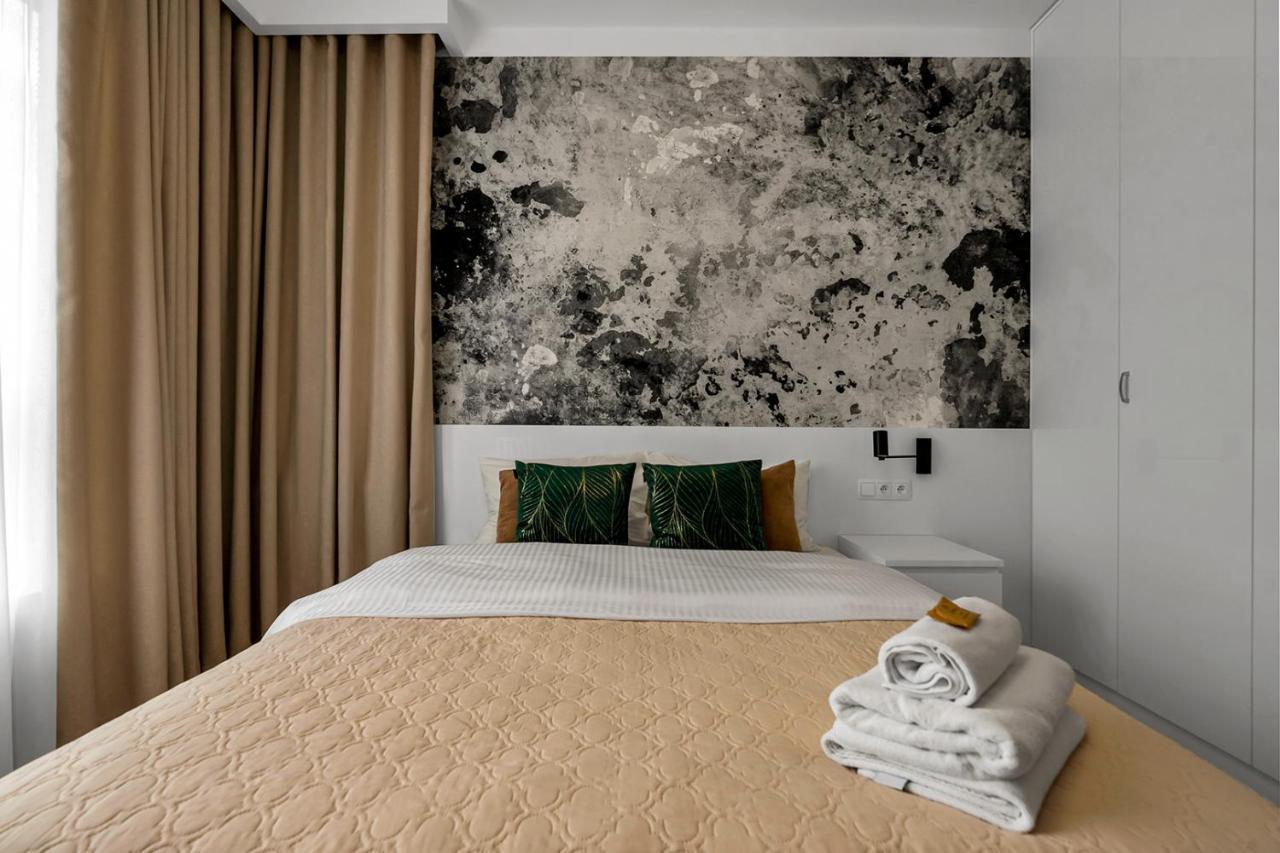 Lotnisko Chopina Modern Apartment Warsaw Luaran gambar